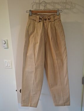 Vintage Tan/Khaki High-waisted Pleated Barrel-leg Ankle-cut Chinos (Size XXS)